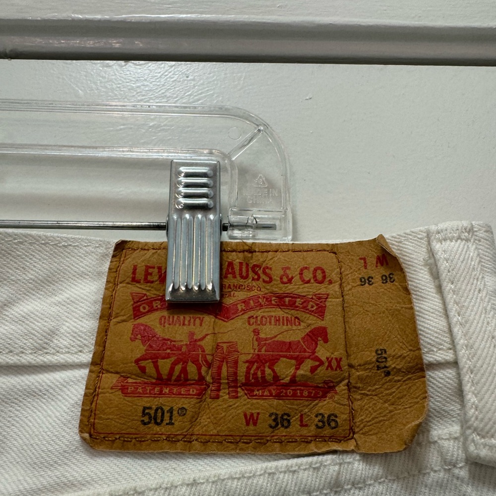 Levis 501 Original Fit 100% Cotton Jeans White - Picture 7 of 11